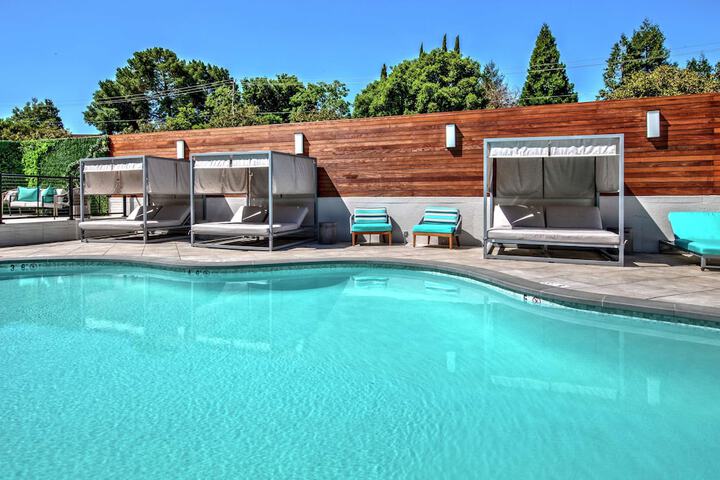 Pool 5 of 31