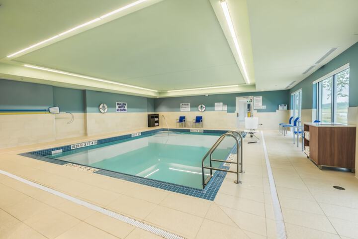 Pool 15 of 107