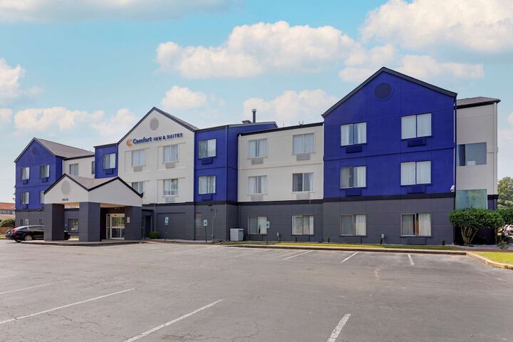 Hotel 7 of 34