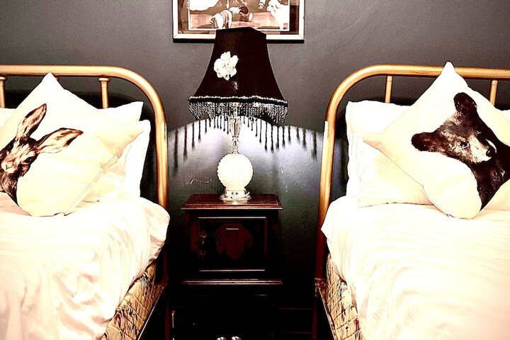Hotel La More at the Bisbee Inn