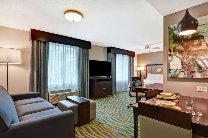 Room 29 of 53