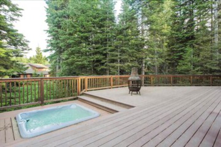 Discovery Chalet 164 - Three Bedroom Chalet
