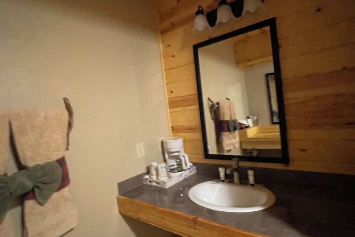 The Fishing Bear Lodge