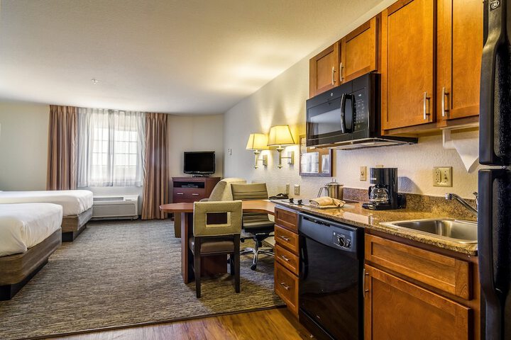 Room 42 of 60