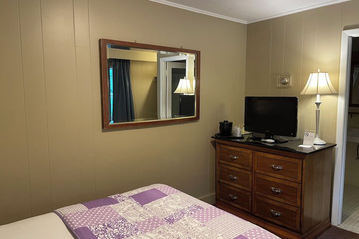Room 19 of 86