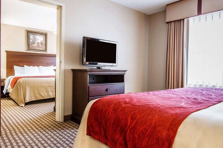 Room 16 of 50