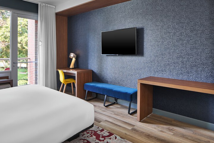 Aloft by Marriott Raleigh