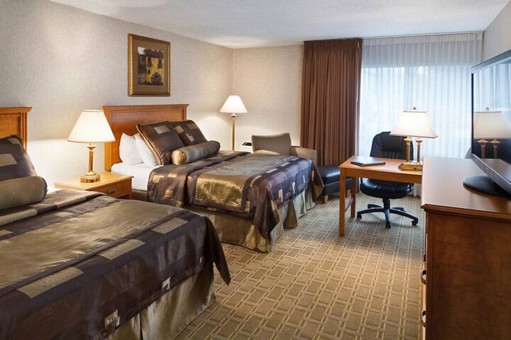 Bismarck Hotel and Conference Center