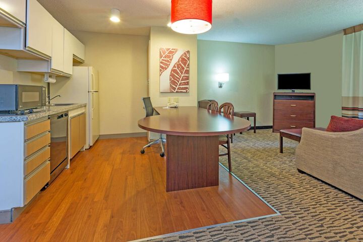 Room 20 of 27