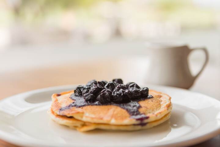 Breakfast/Coffee Service 50 of 60