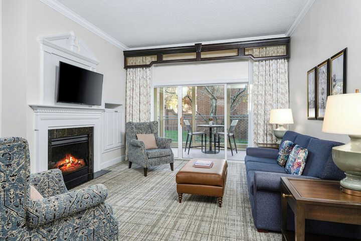 Marriotts Manor Club at Ford's Colony