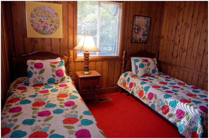 Room 96 of 399