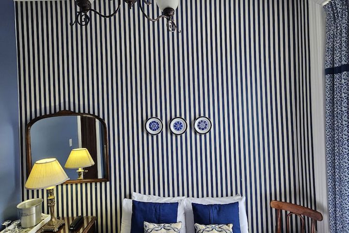 Room 16 of 57