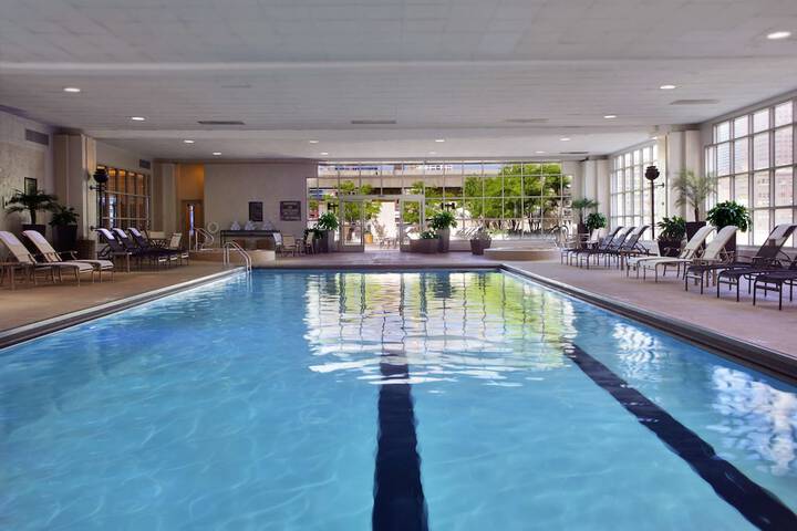 Hilton Chicago
