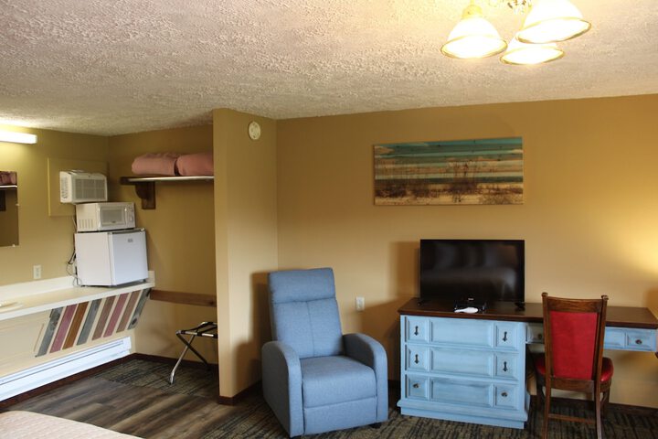 Room 11 of 21