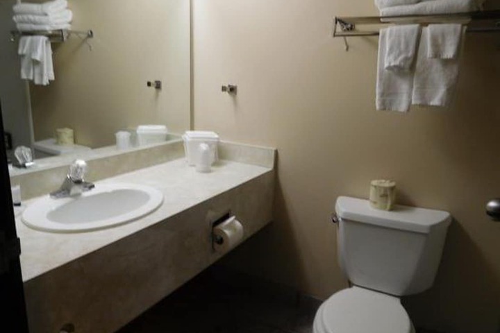 Fairbridge Inn Express