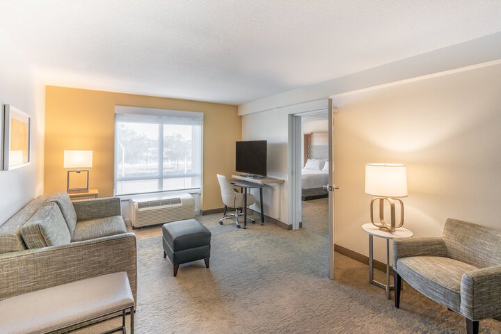Room 21 of 39