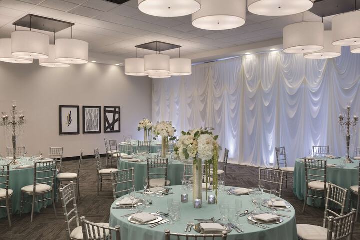 Hyatt Place Chicago / OHare Airport