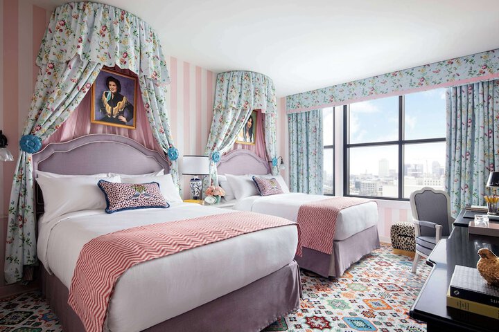Room 68 of 100
