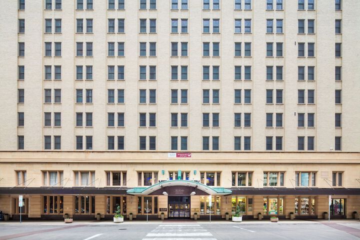 Hotel 2 of 65