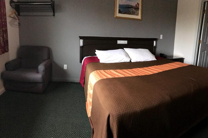 Room 41 of 46