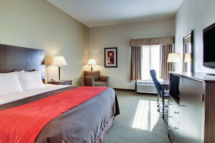 Room 14 of 33