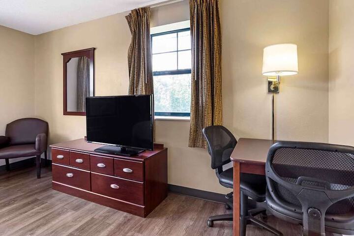 Studio 6 Extended Stay Fishkill Westage Center NY