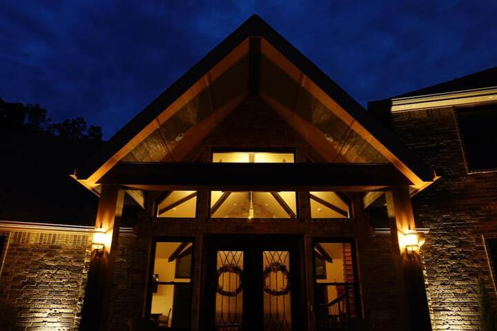 Hidden Meadows B & B