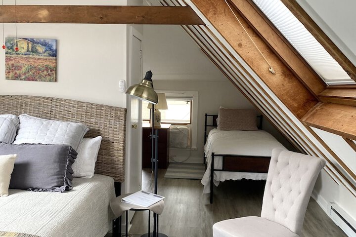 Brook Farm Inn