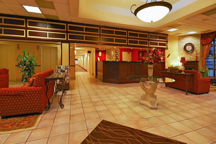 Hotel 3 of 77