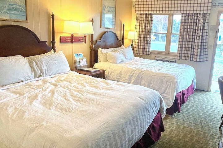 Maddox Inn