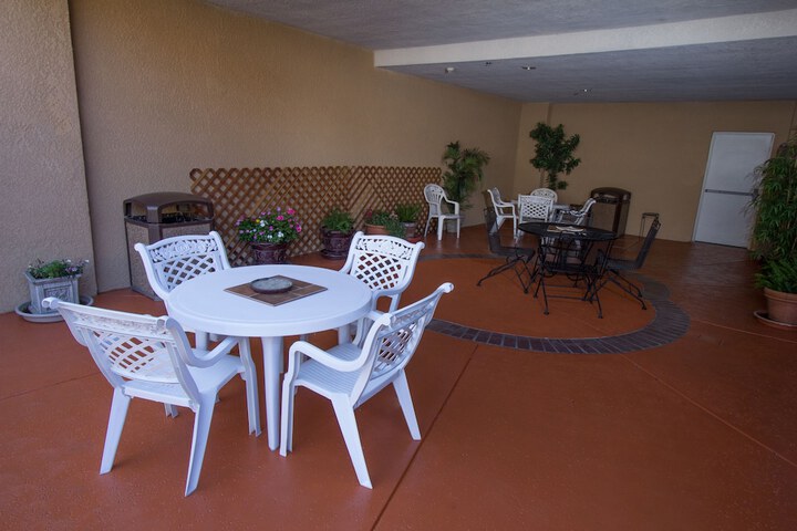 Terrace/Patio 27 of 30