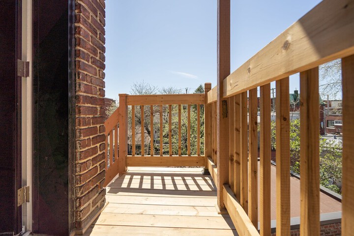 Terrace/Patio 24 of 25