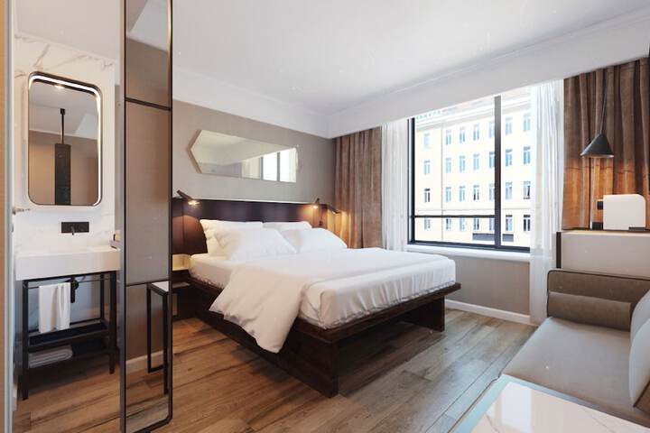 Room 20 of 43