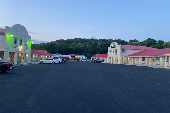 Huntington Inn