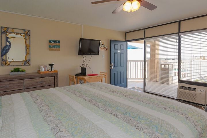 Room 124 of 248