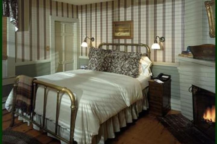 Room 45 of 64