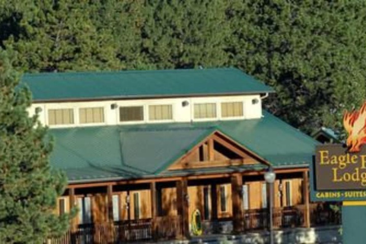Eagle Fire Lodge & Cabins