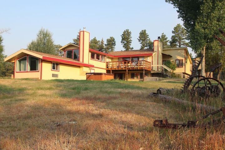 Hotel 3 of 60