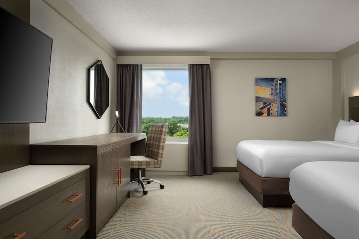 Room 15 of 39