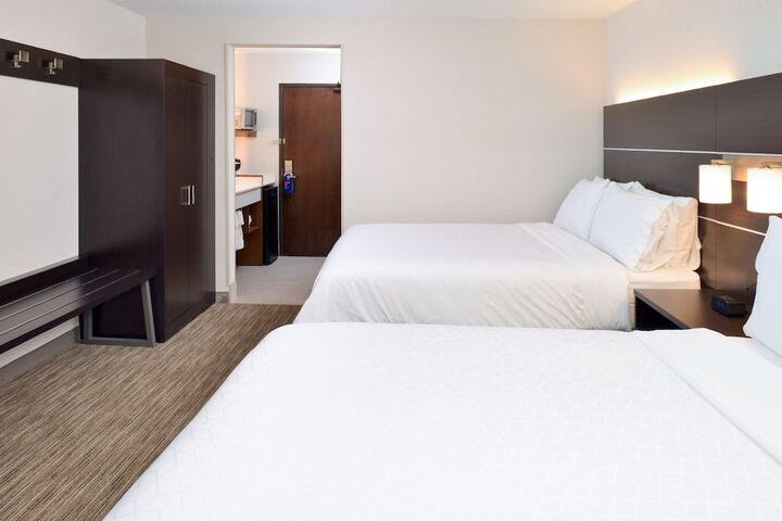 Room 20 of 52