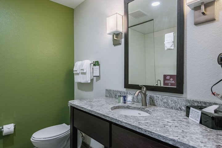 Room 12 of 41