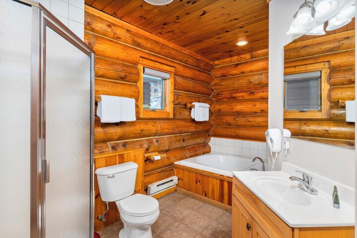 Grand Superior Lodge