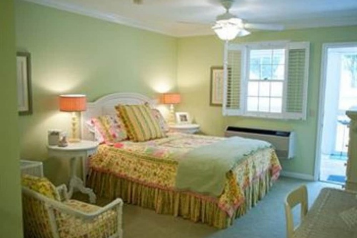 Room 14 of 50