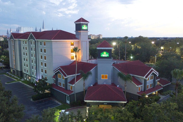 Hotel 7 of 53