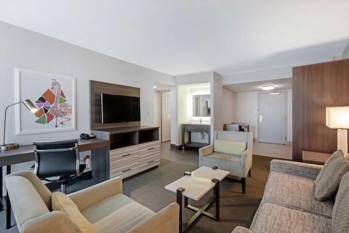 Best Western Plus Daytona Inn Seabreeze Oceanfront