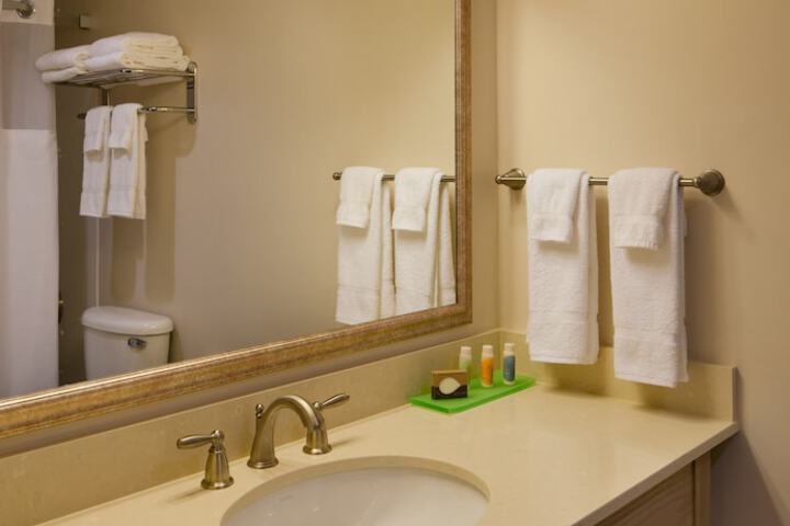 Sea Crest Beach Resort