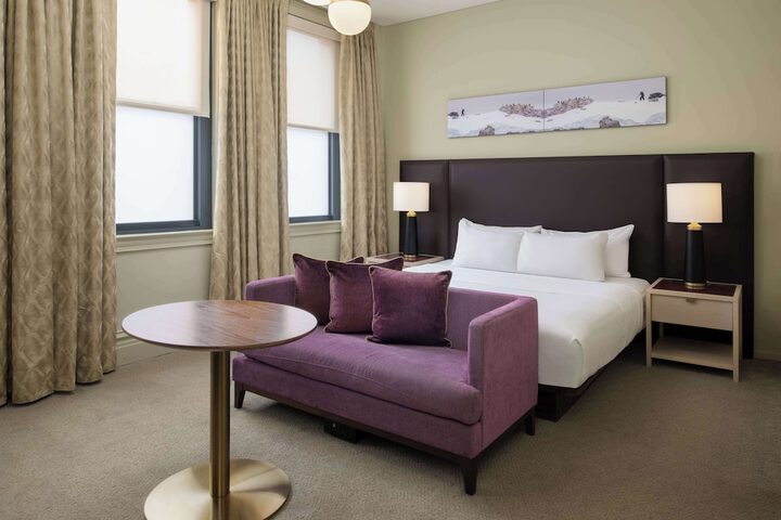 Room 41 of 51