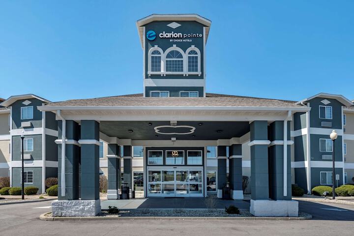 Hotel 2 of 67