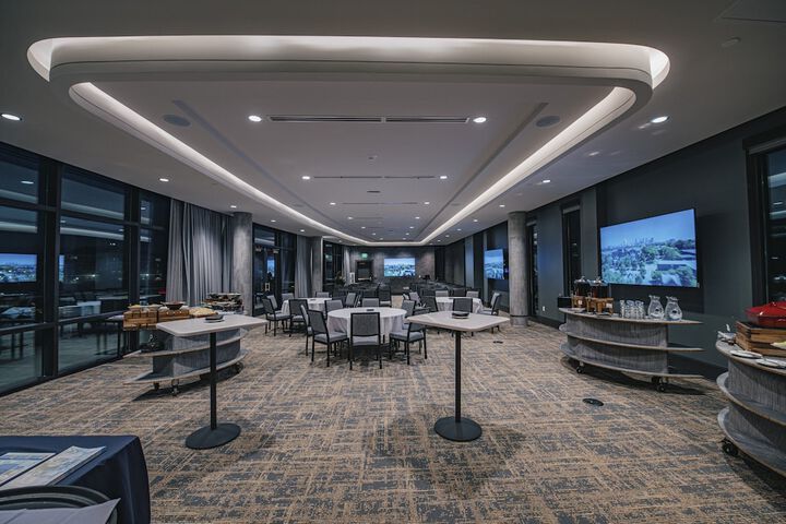 Hotel Indigo Columbus at Riverfront Place by IHG